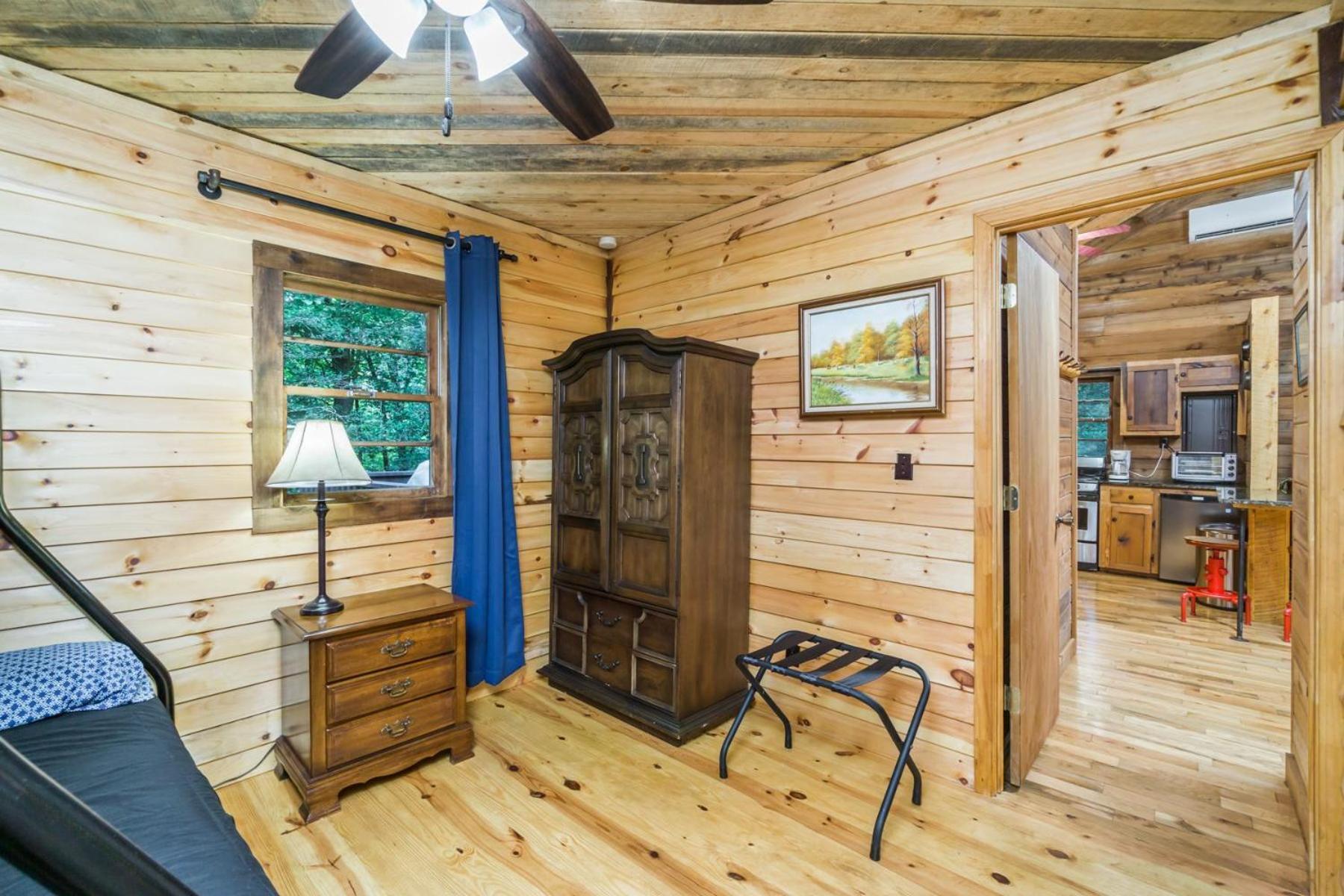 The Big Little Cabin - Hot Tub & Playground Dahlonega Zewnętrze zdjęcie