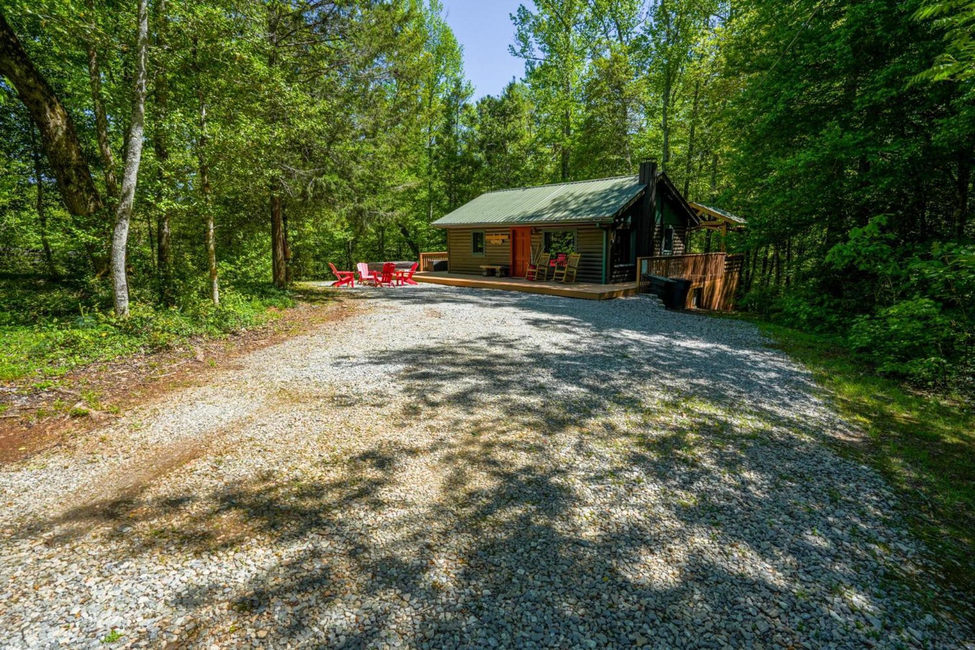 The Big Little Cabin - Hot Tub & Playground Dahlonega Zewnętrze zdjęcie